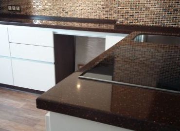 Нестандартная столешница из искусственного камня