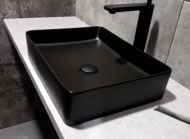 Столешница в ванную комнату с накладной раковиной